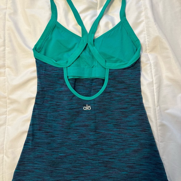 Alo Tank - Picture 2 of 3